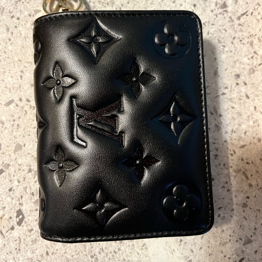 Lou Wallet